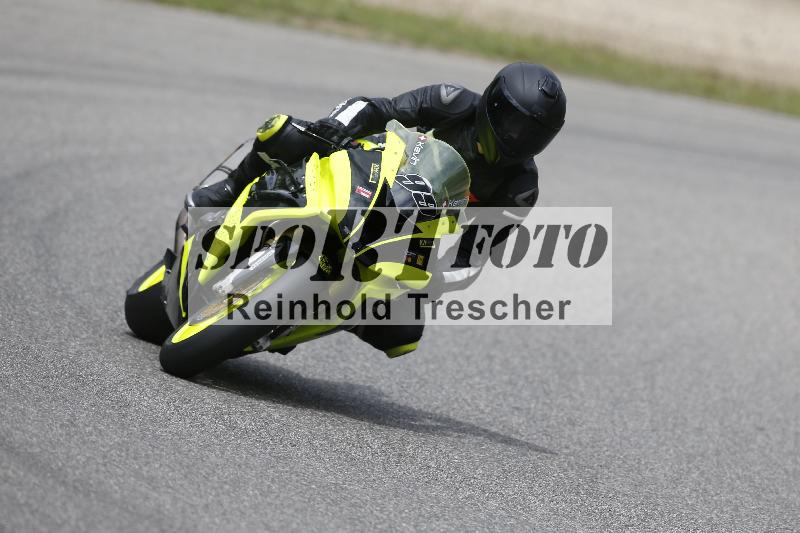 Archiv-2025/22 06.06.2025 DISCOVER the BIKE ADR/Race 3 rot/99
